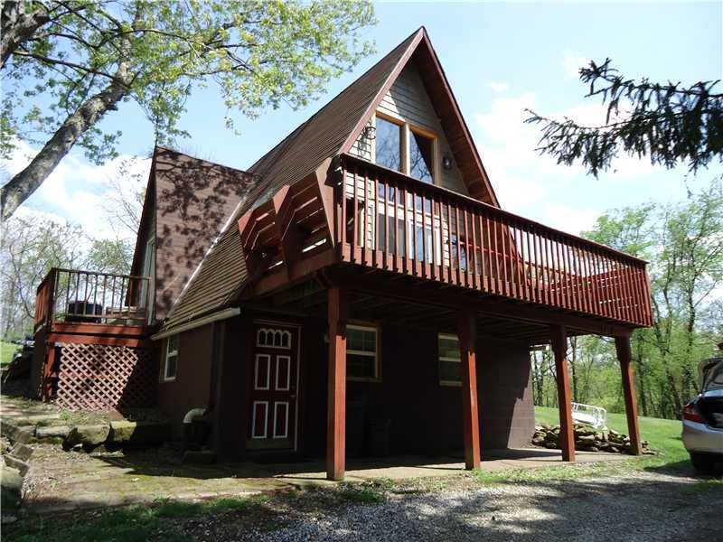 Property Photo:  1305 Sebring Road  PA 15009 