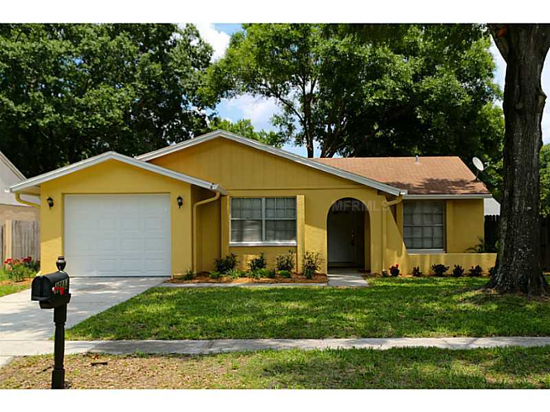 Property Photo:  16003 Saddlestring Drive  FL 33618 