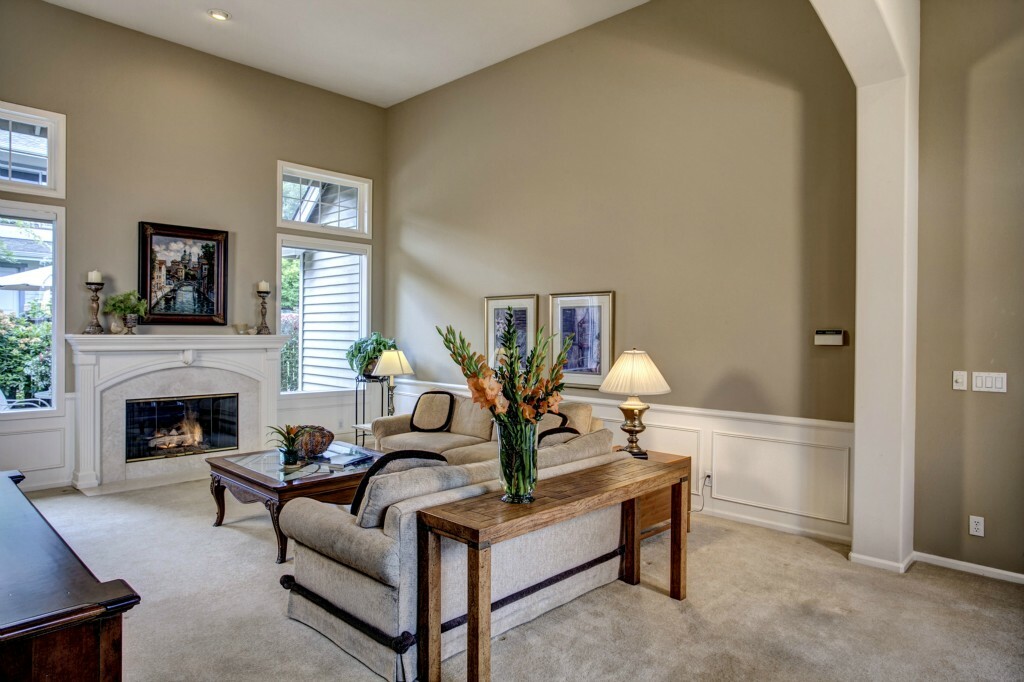 Property Photo: 8367 SE 30th St WA 98040