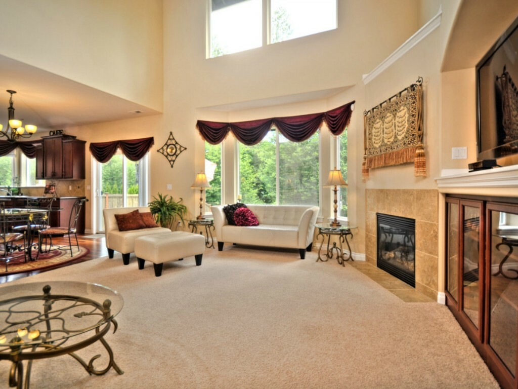 Property Photo: 756 Ilwaco Place NE WA 98059