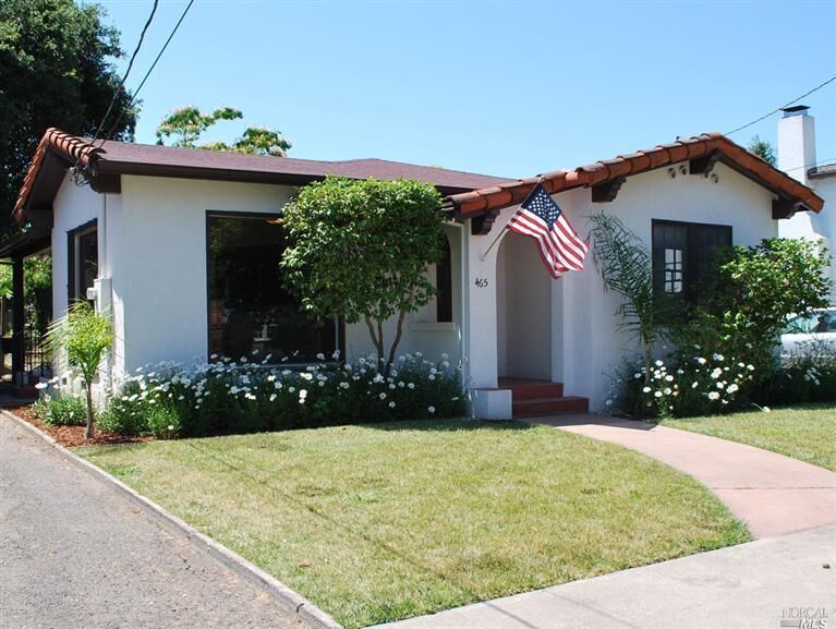 Property Photo:  465 Montgomery Street  CA 94559 