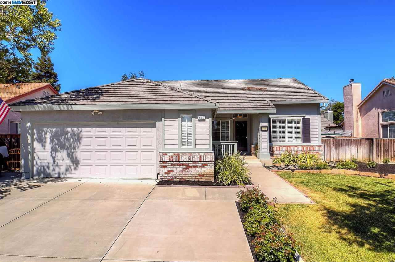 Property Photo:  935 Hollice Lane  CA 94550 