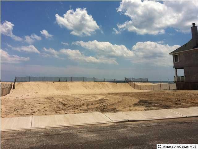 Property Photo:  229 East Avenue  NJ 08742 