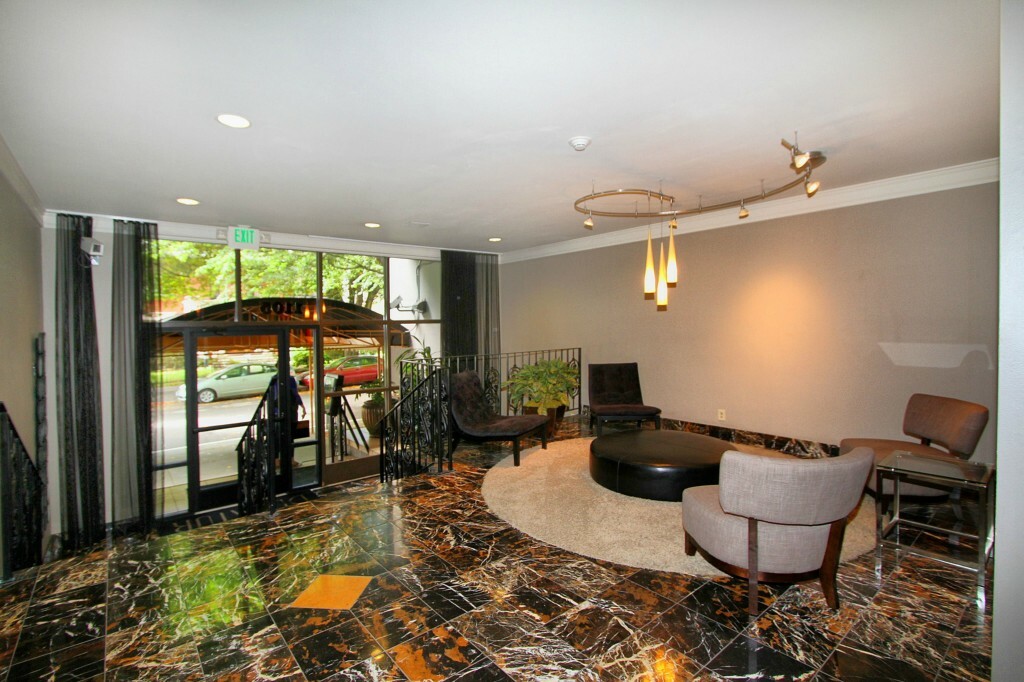 Property Photo:  1105 Spring St 1203  WA 98104 