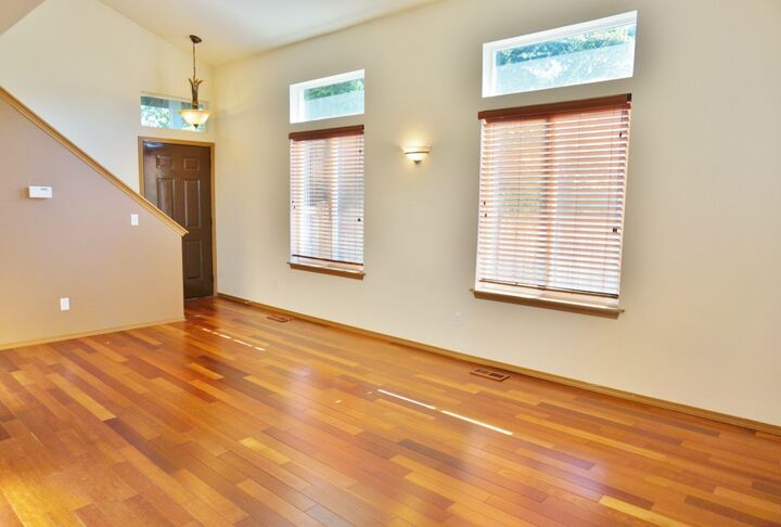 Property Photo: 2241 E 35th St WA 98404