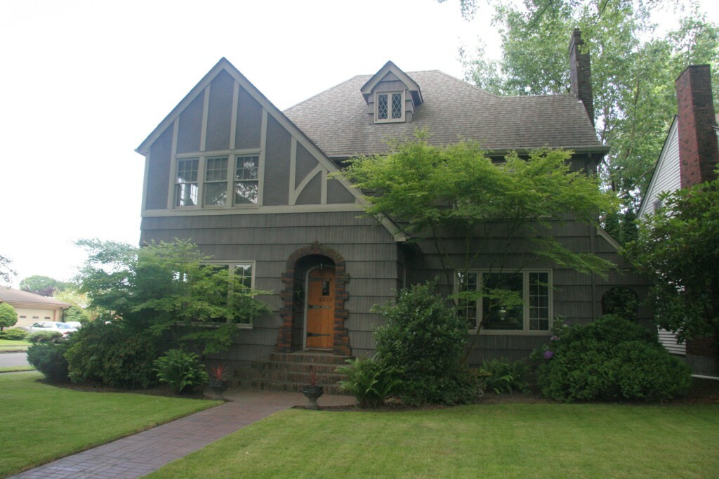 Property Photo:  2803 Nichols Blvd  WA 98632 