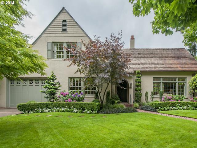 Property Photo: 3008 SE Tolman St OR 97202
