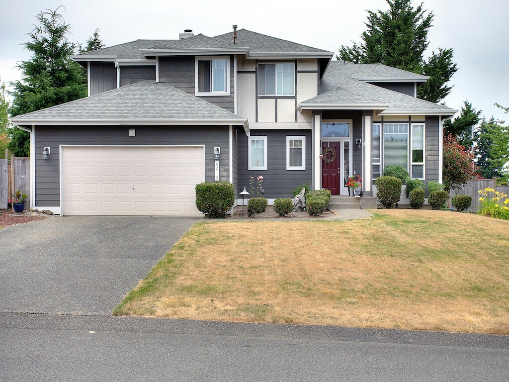 Property Photo: 6215 90th St Ct E WA 98371