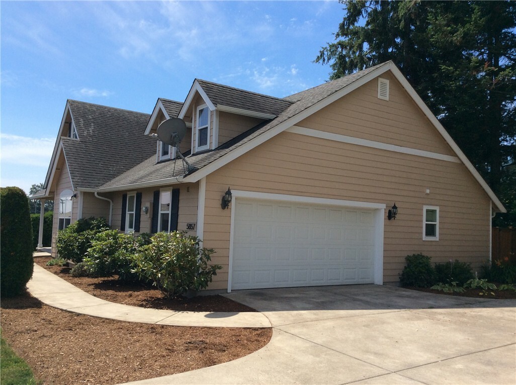 Property Photo: 5857 Malloy Ave WA 98248