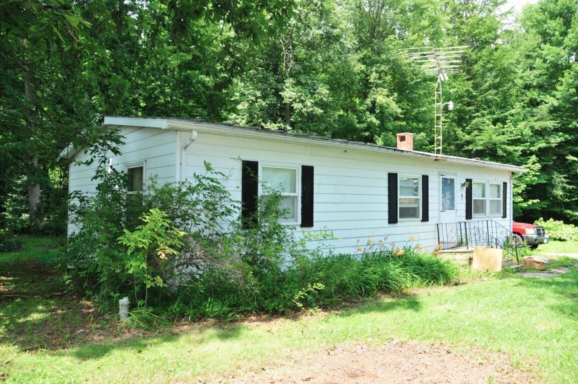 Property Photo: 7206 County Road 20 OH 43338