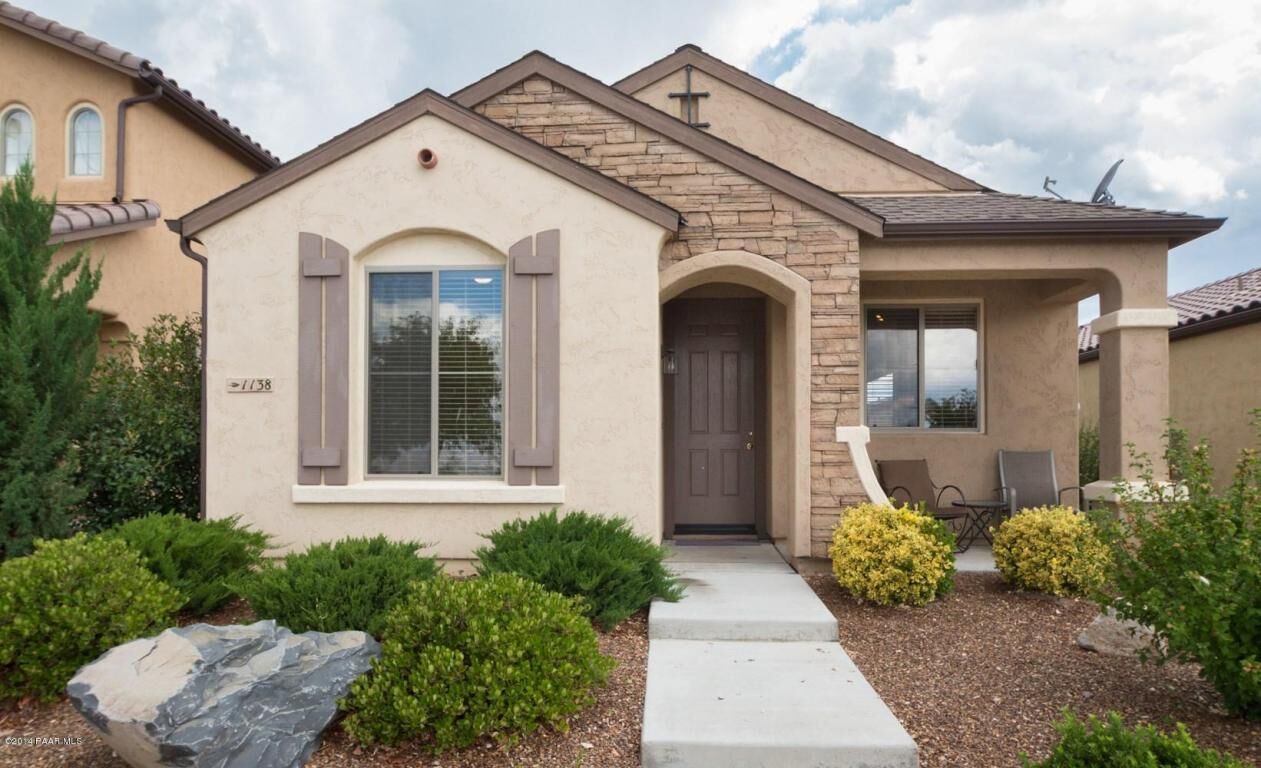 Property Photo:  1138 N Fence Post Place  AZ 86314 