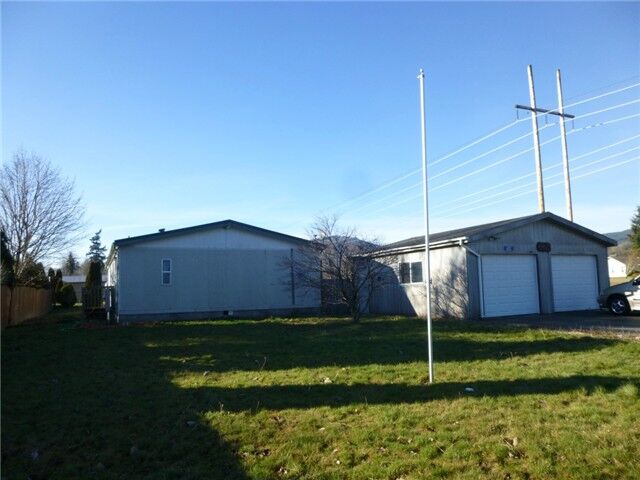 Property Photo: 602 Shiloh Lane WA 98284