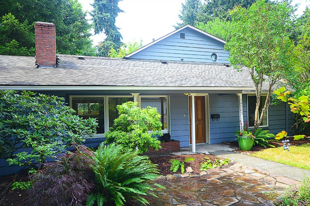 Property Photo:  14747 23rd Ave NE  WA 98155 