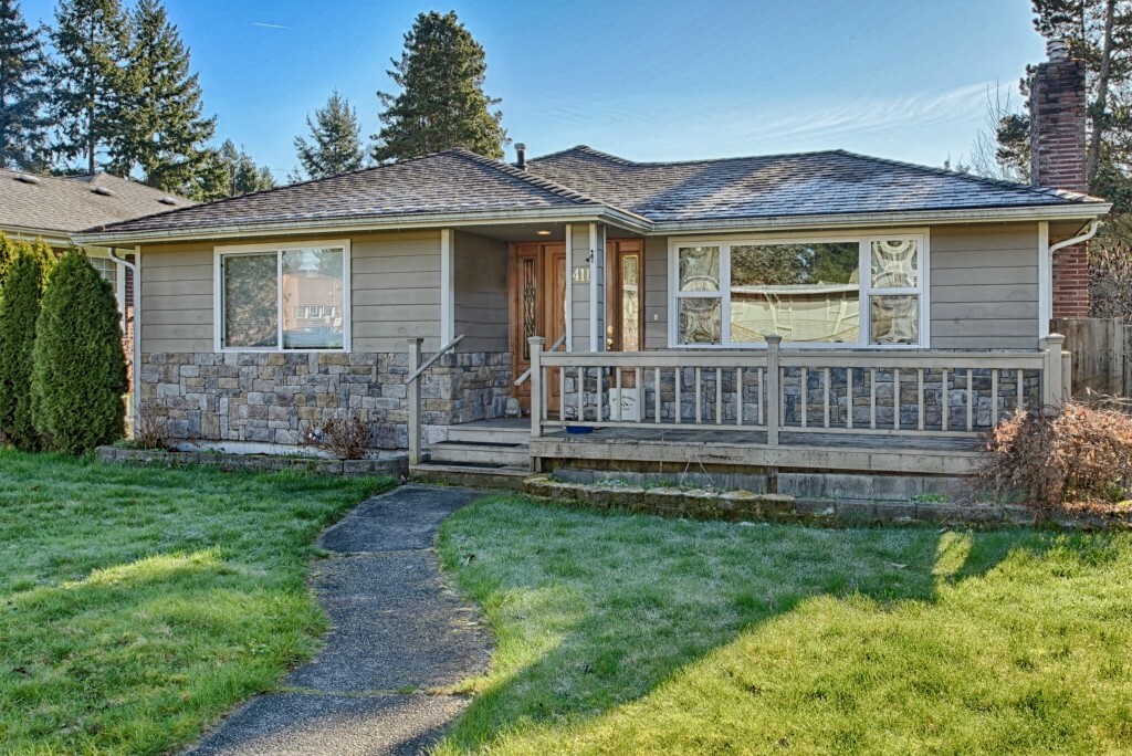 Property Photo: 411 Bowes Dr WA 98466