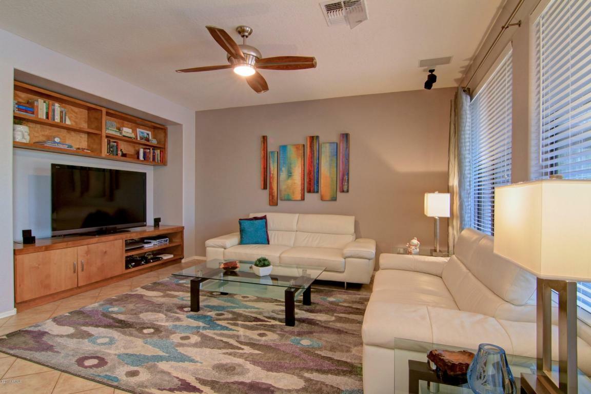 Property Photo:  2333 W Memorial Court  AZ 85086 