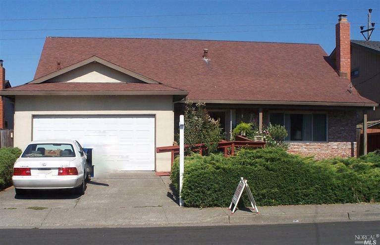 Property Photo: 1609 East Madison Street CA 94954