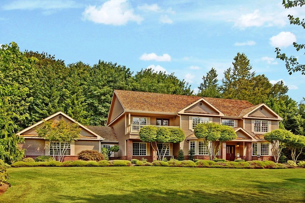 Property Photo:  3414 260th Ave NE  WA 98053 