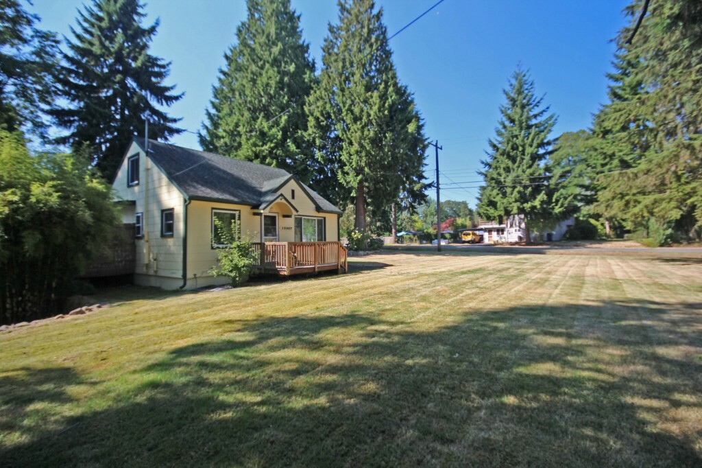 Property Photo:  12007 10th Ave S  WA 98168 