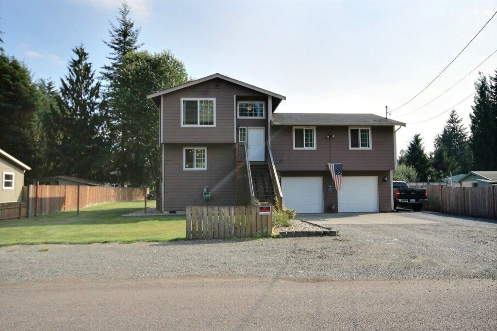 Property Photo:  17310 114th Place NE  WA 98252 