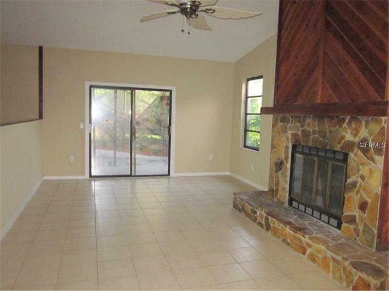 Property Photo:  1209 110th Street E  FL 34212 