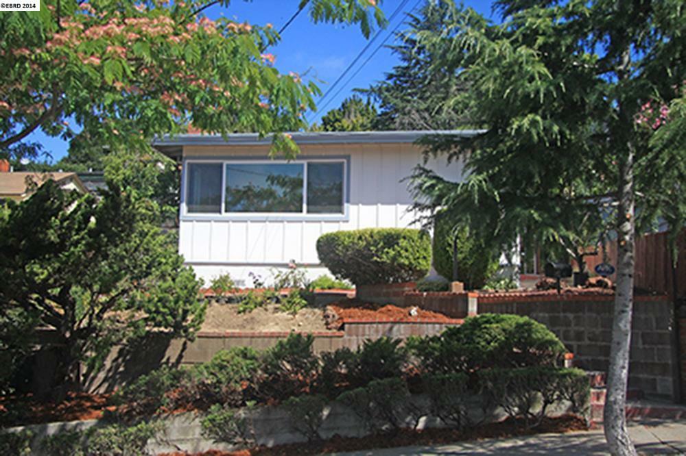 Property Photo:  5116 Daisy Street  CA 94619 