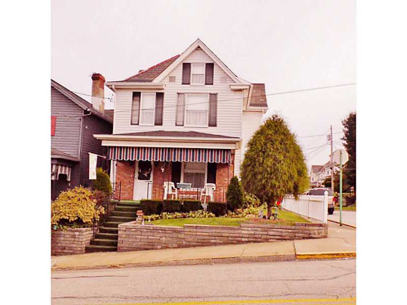 Property Photo:  530 4th Street  PA 15022 