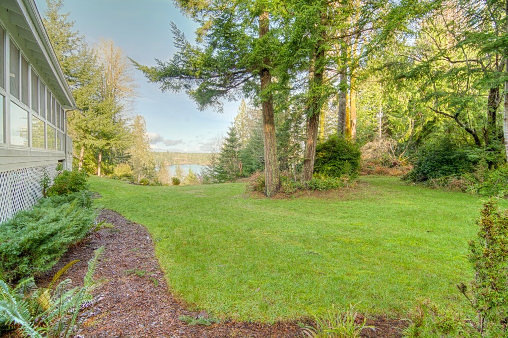 Property Photo:  801 E Passage View Rd  WA 98584 