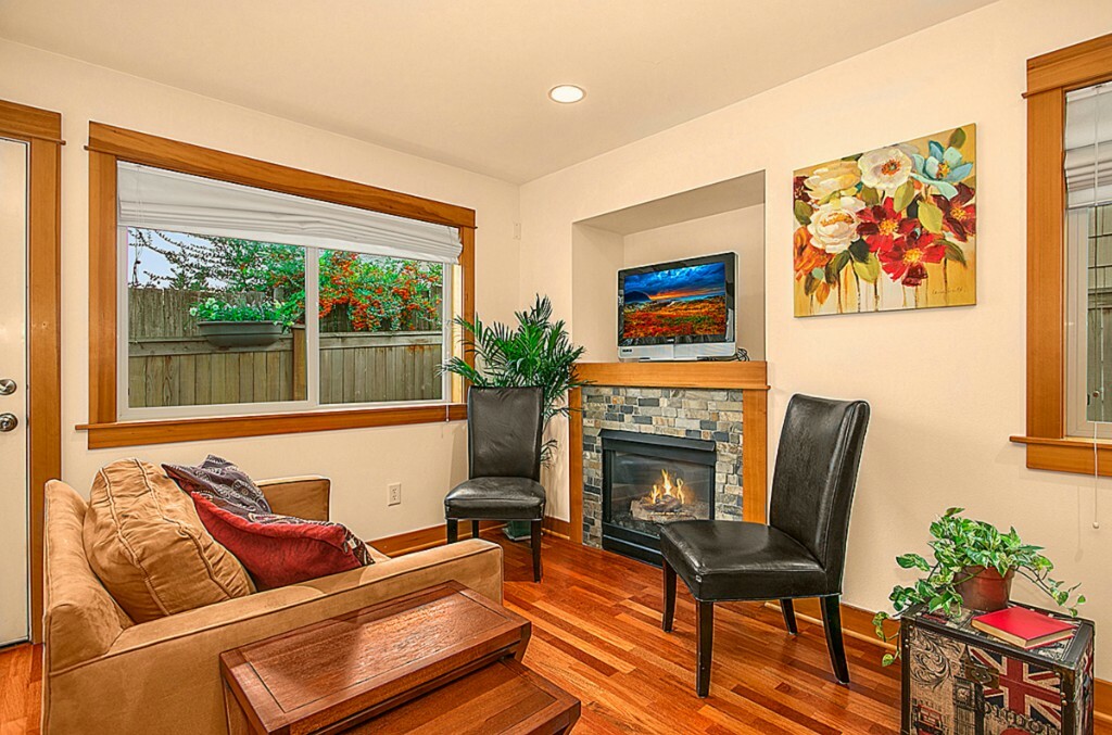 Property Photo:  2723 S Judkins St B  WA 98144 