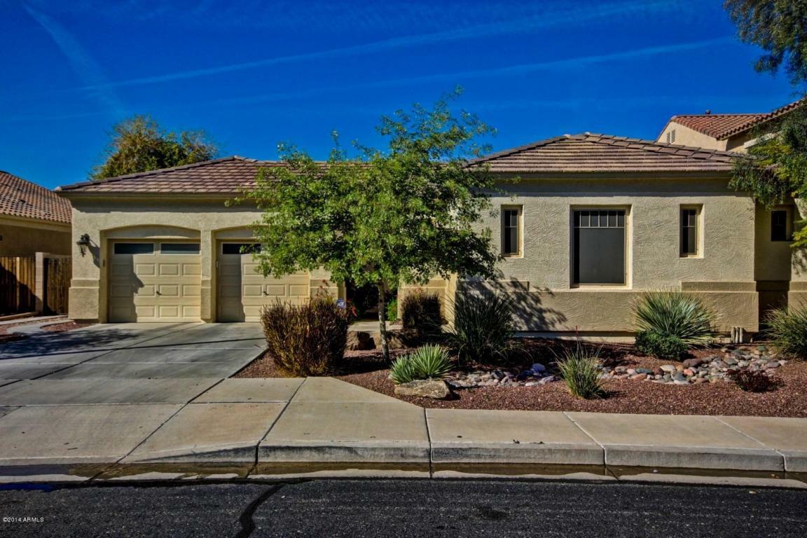 Property Photo:  12926 W Estero Lane  AZ 85340 