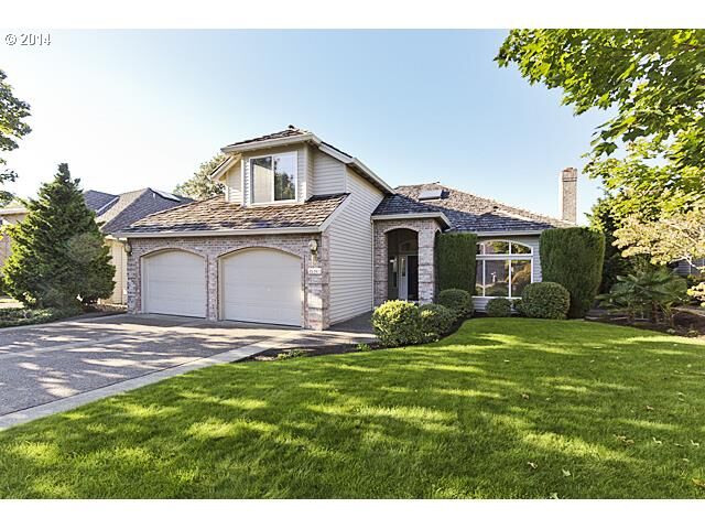 Property Photo: 15965 NW Tullamorrie Way OR 97229