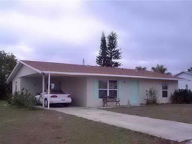 Property Photo:  139 NW Doreen Street  FL 34983 