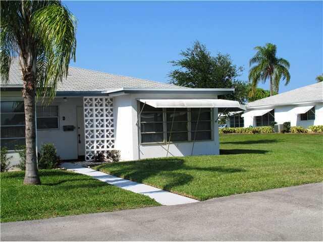 Property Photo:  1125 South Drive D  FL 33445 