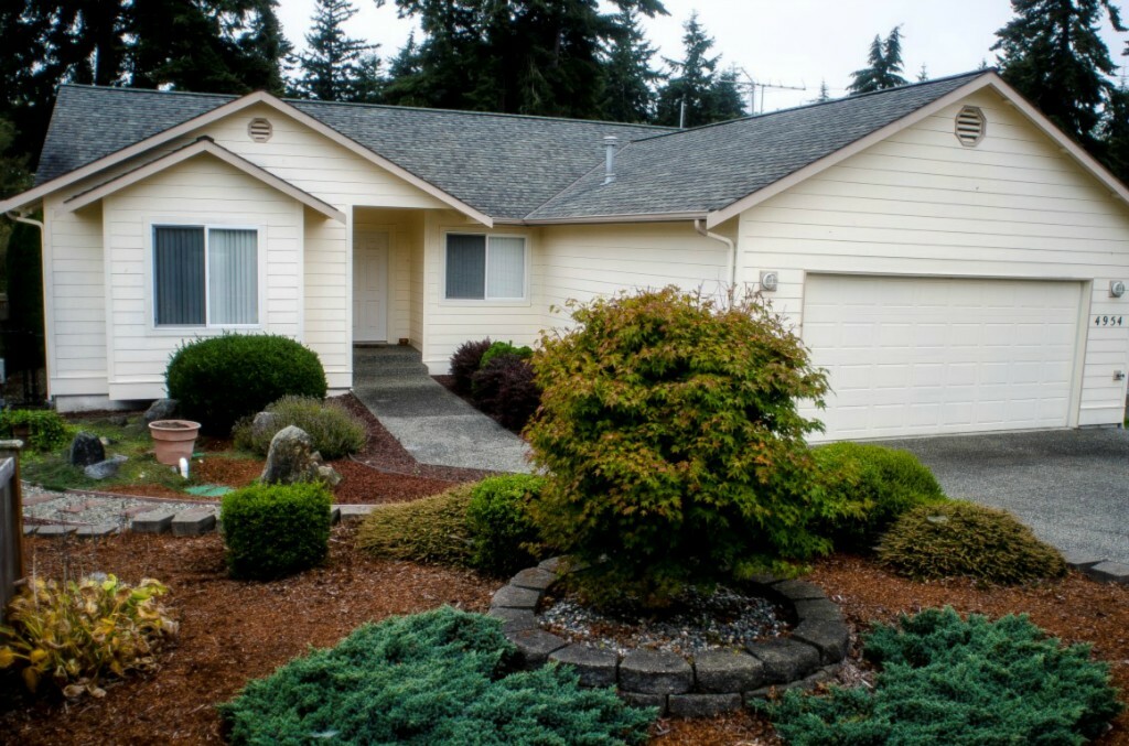 Property Photo:  4954 Spinnaker Dr  WA 98249 