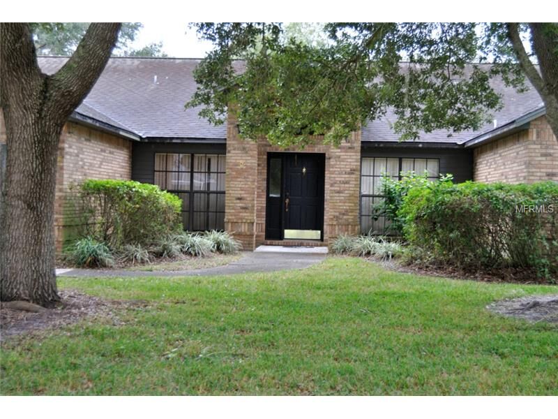 Property Photo: 3026 Colonial Ridge Drive FL 33511