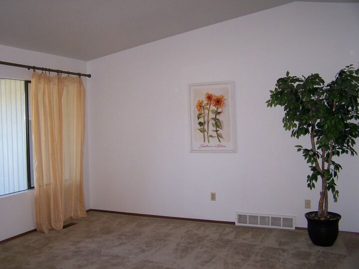 Property Photo:  304 91st Place SE  WA 98208 