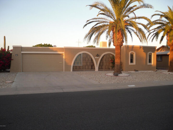 Property Photo: 10530 W Edgewood Drive AZ 85351
