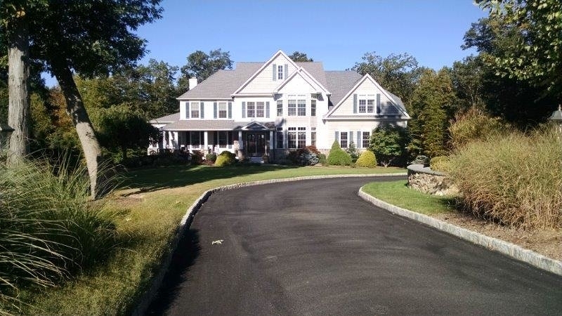 Property Photo:  9 Jordan Ct  NJ 07853 