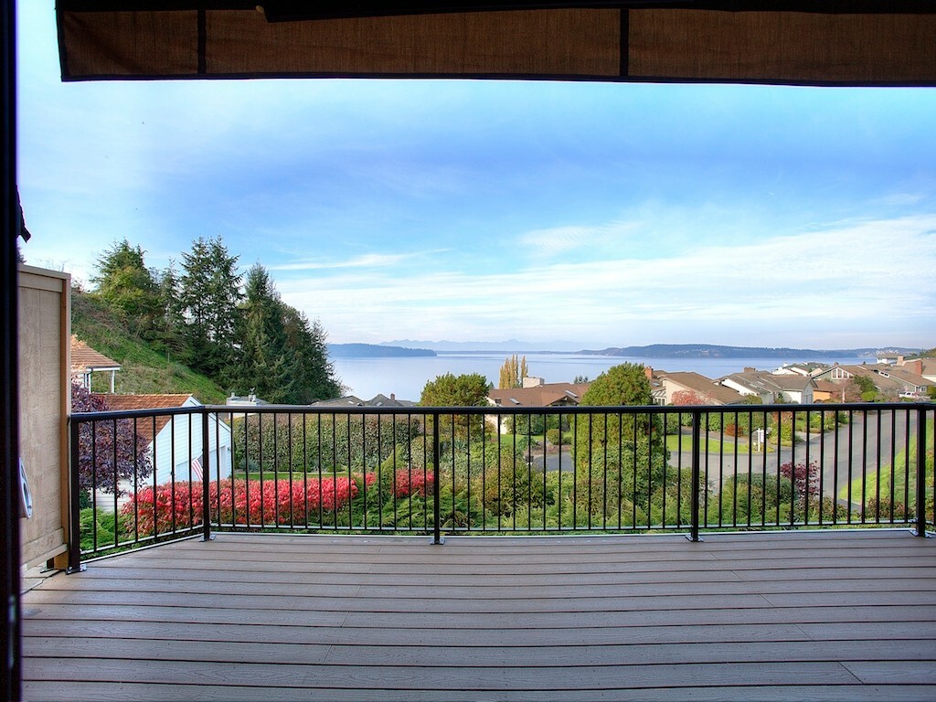 105 Chinook Lane D  Steilacoom WA 98388 photo