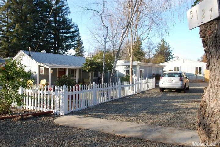 5127 Almond Way  Carmichael CA 95608 photo