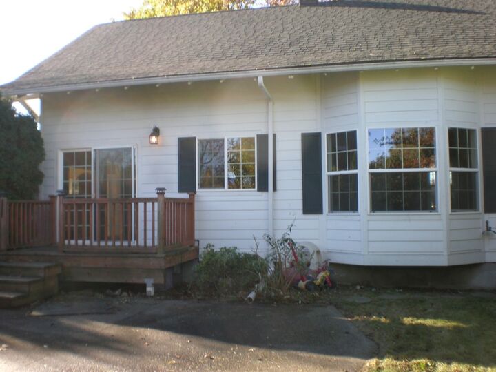 Property Photo:  1729 Front St  WA 98264 