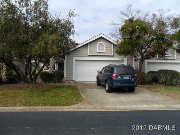 Property Photo:  2017 Cornell Place  FL 32128 