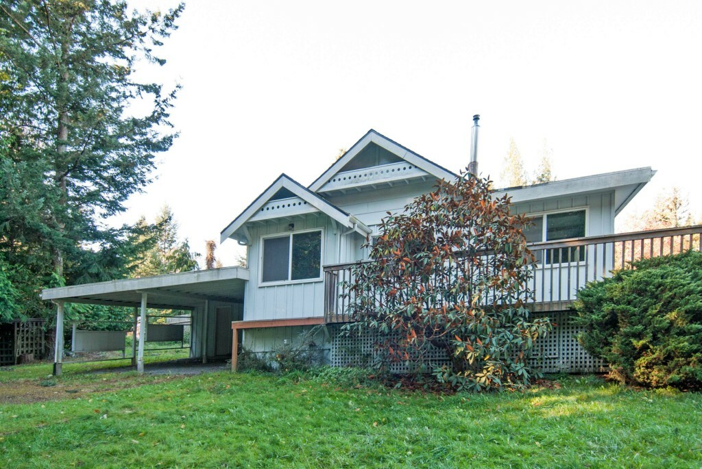 Property Photo:  661 Buckhorn St  WA 98245 