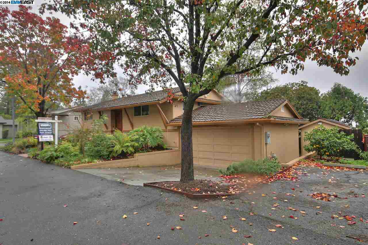 Property Photo:  343 Riviera Dr  CA 94587-3721 