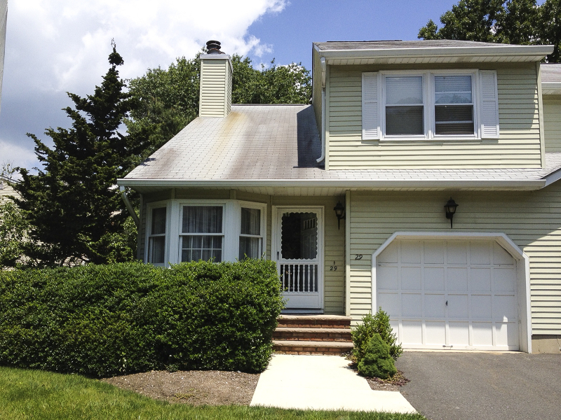 Property Photo:  29 Bridle Way 29  NJ 07871 