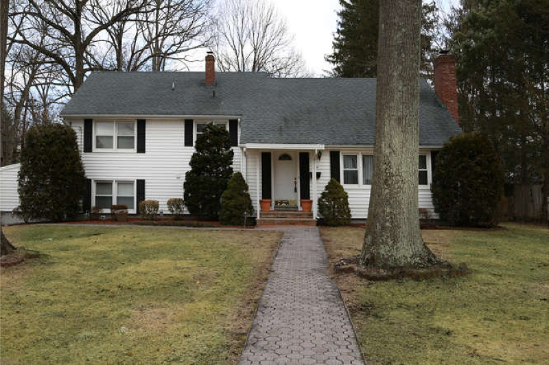 Property Photo:  234 Elbert St  NJ 07446 