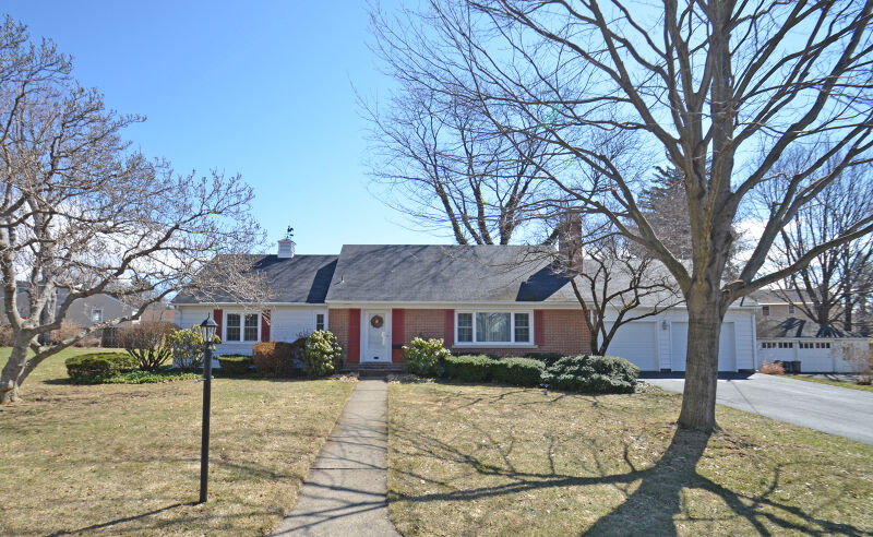 Property Photo: 713 Hillcrest Blvd NJ 08865