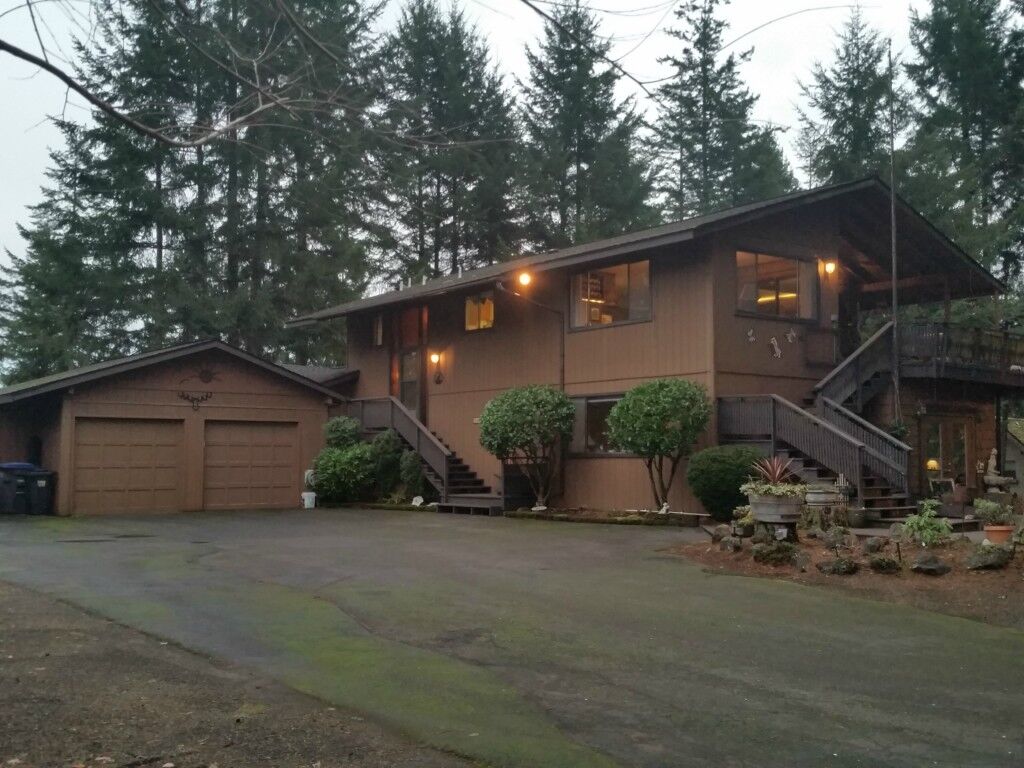 Property Photo:  200 E Fairway Drive  WA 98524 