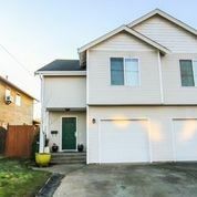 Property Photo:  328 N Kelsey St  WA 98272 