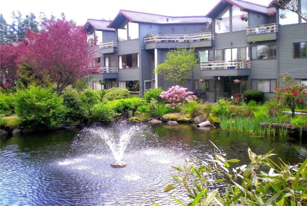 Property Photo:  19428 Aurora Ave N 329  WA 98133 