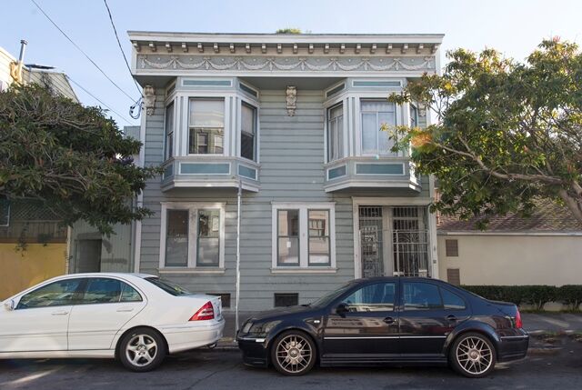 Property Photo:  409-411 Bartlett Street  CA 94110 